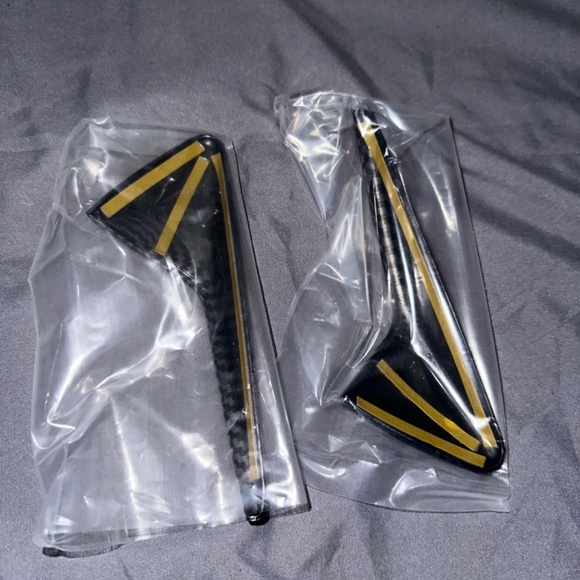 2020 Tesla 3 Side Camera Cover - Picture 2 of 2